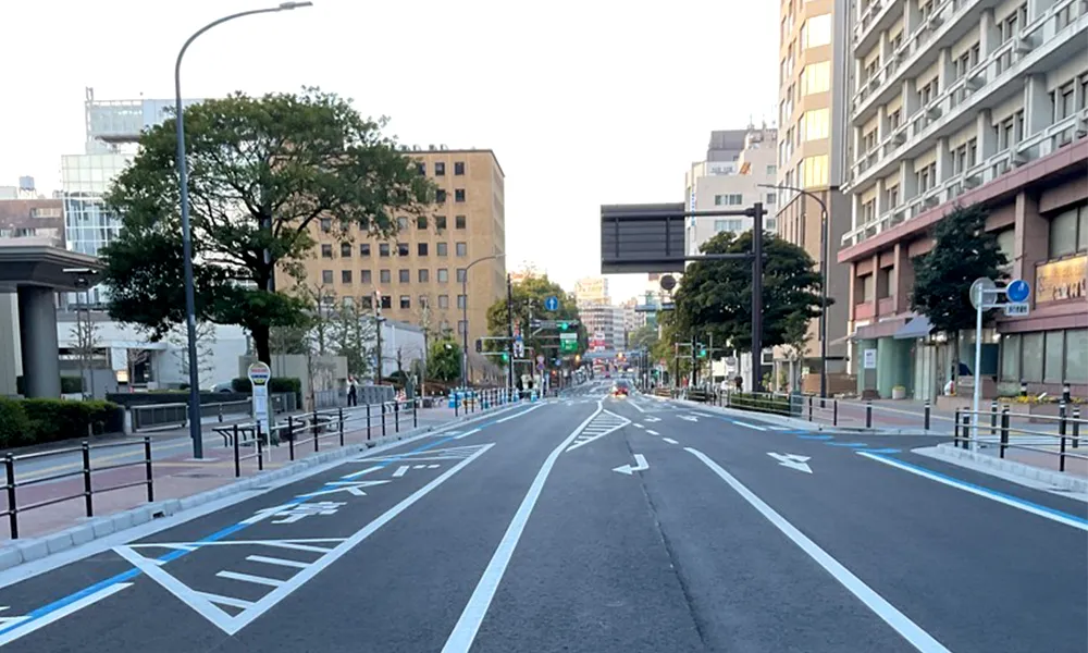 みなと大通り及び横浜文化体育館周辺道路歩道整備工事(その7)
